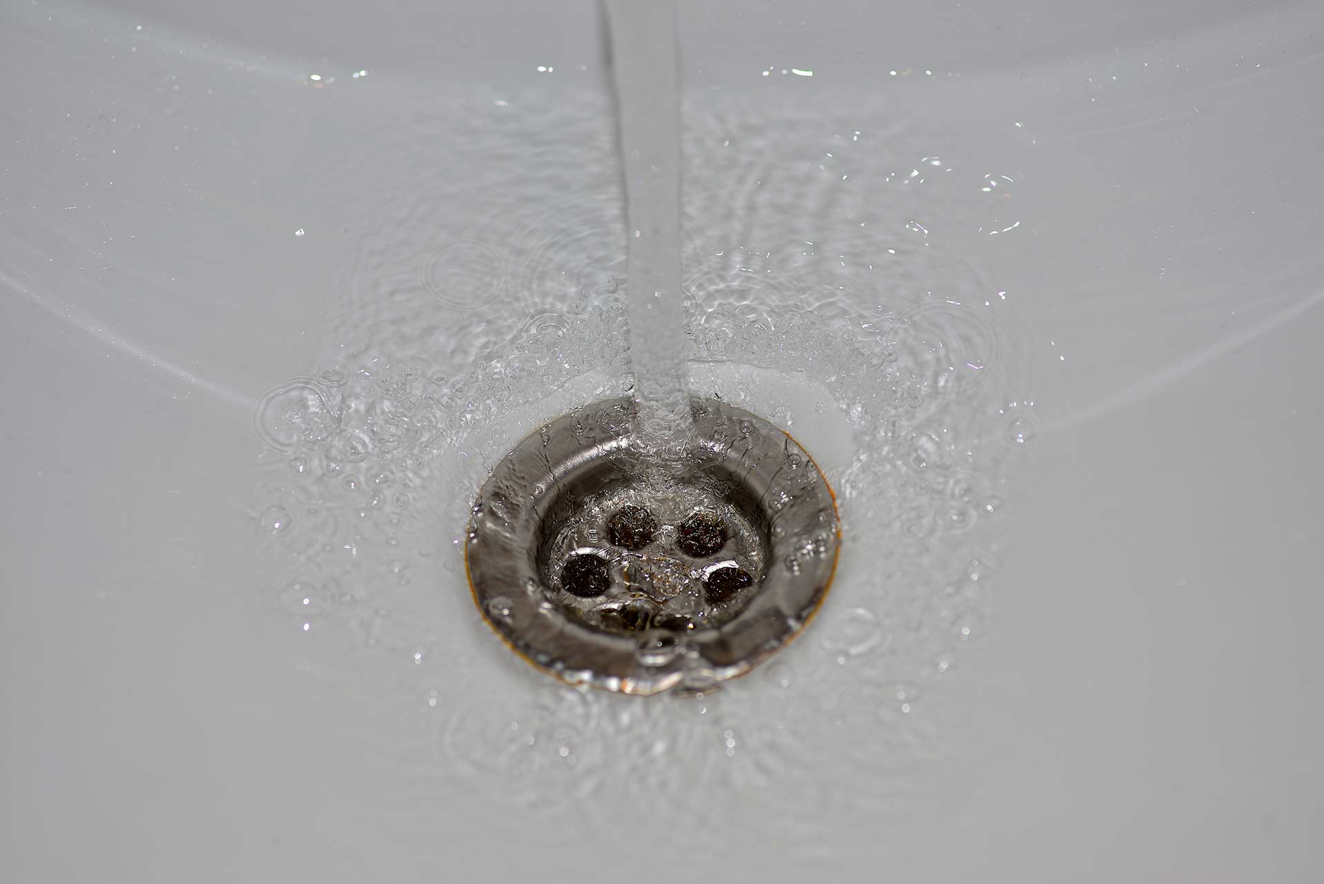 A2B Drains provides services to unblock blocked sinks and drains for properties in Seaford.